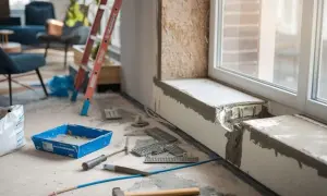 Jak położyć płytki na parapecie wewnętrznym bez błędów i kosztów